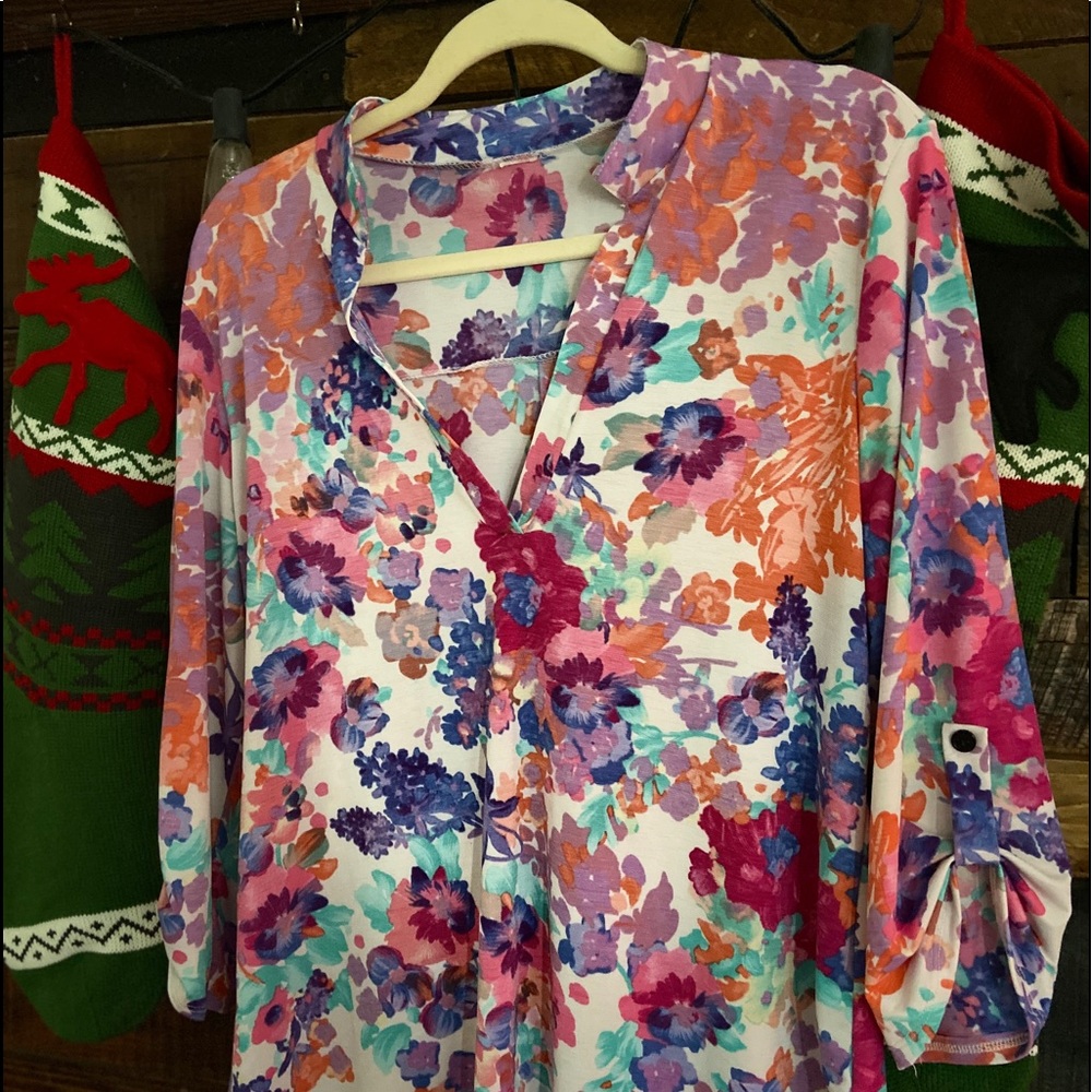 Boutique floral Women’s 3 quarter length top